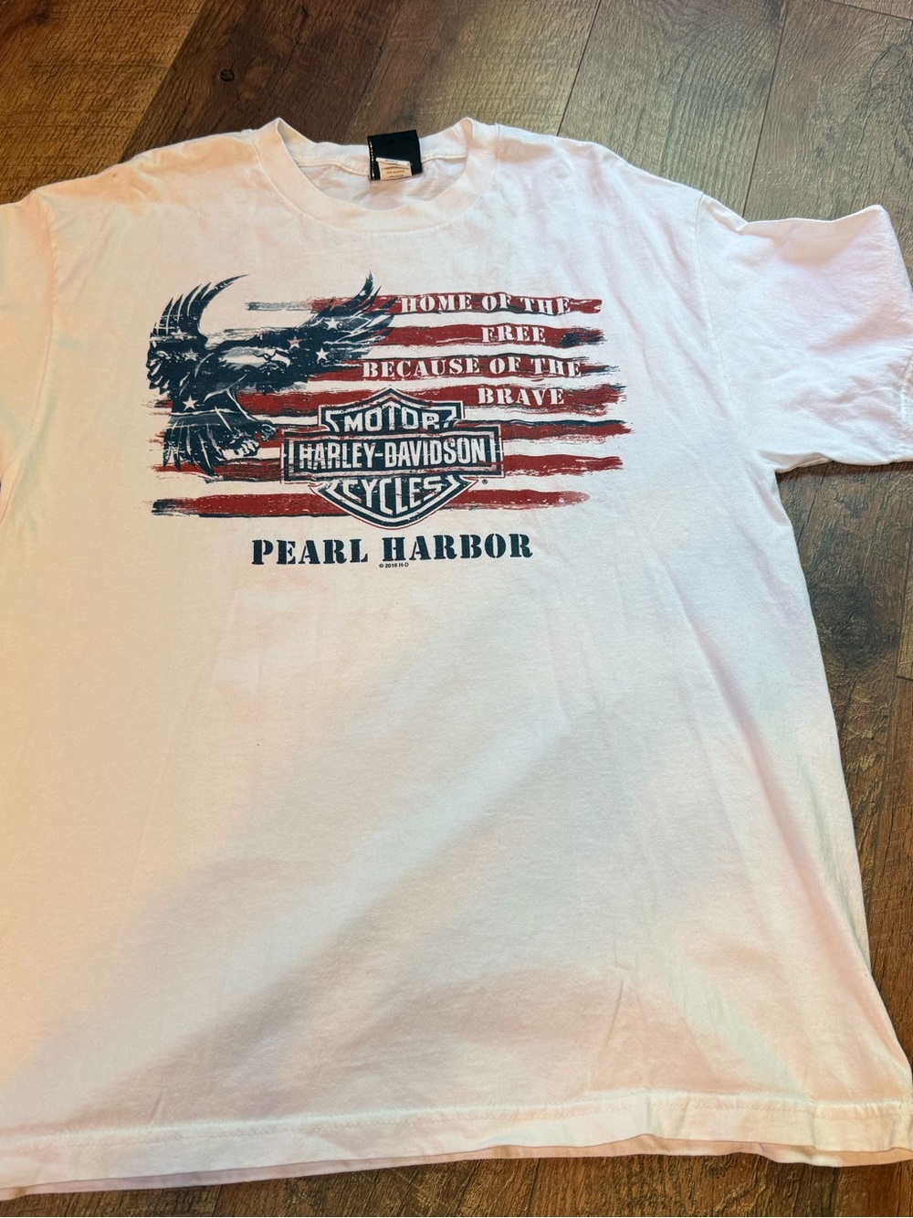 Harley-Davidson Pearl Harbor shirt/hat
